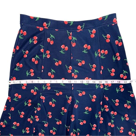 Talbots Navy Blue Cherry Print Retro Knee Length Skirt Size 2 - Picture 8 of 9